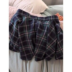 Aeropostale medium green plaid skirt